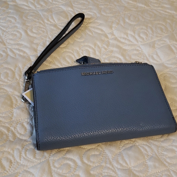 Michael kors Wallet NWOT - Picture 4 of 7